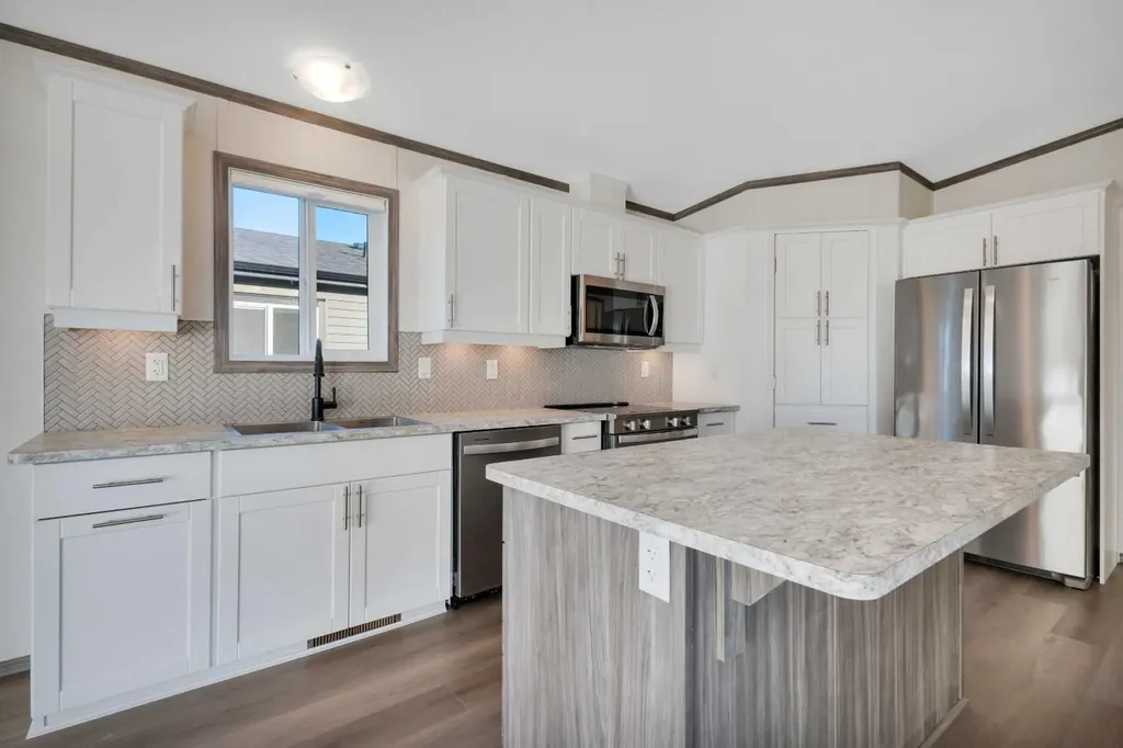 78 Mckay Place Blackfalds AB T0M 1J2