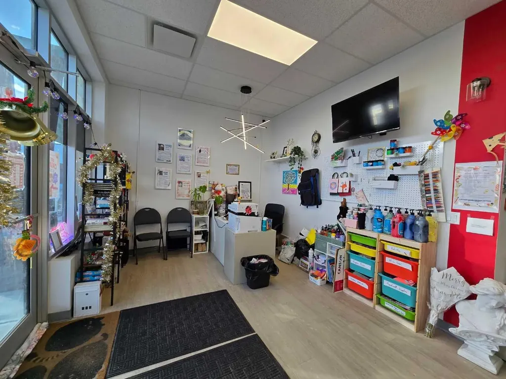 2 Royal Vista Link NW Calgary AB T3R 1T9