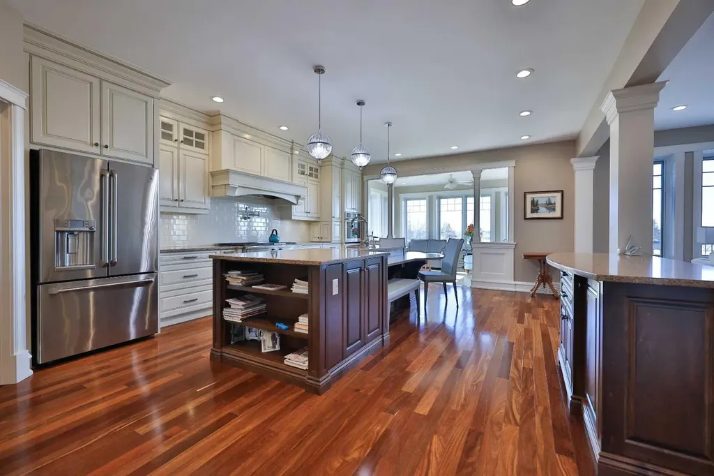 28 Cobblestone Lane Raymond AB T0K 2S0