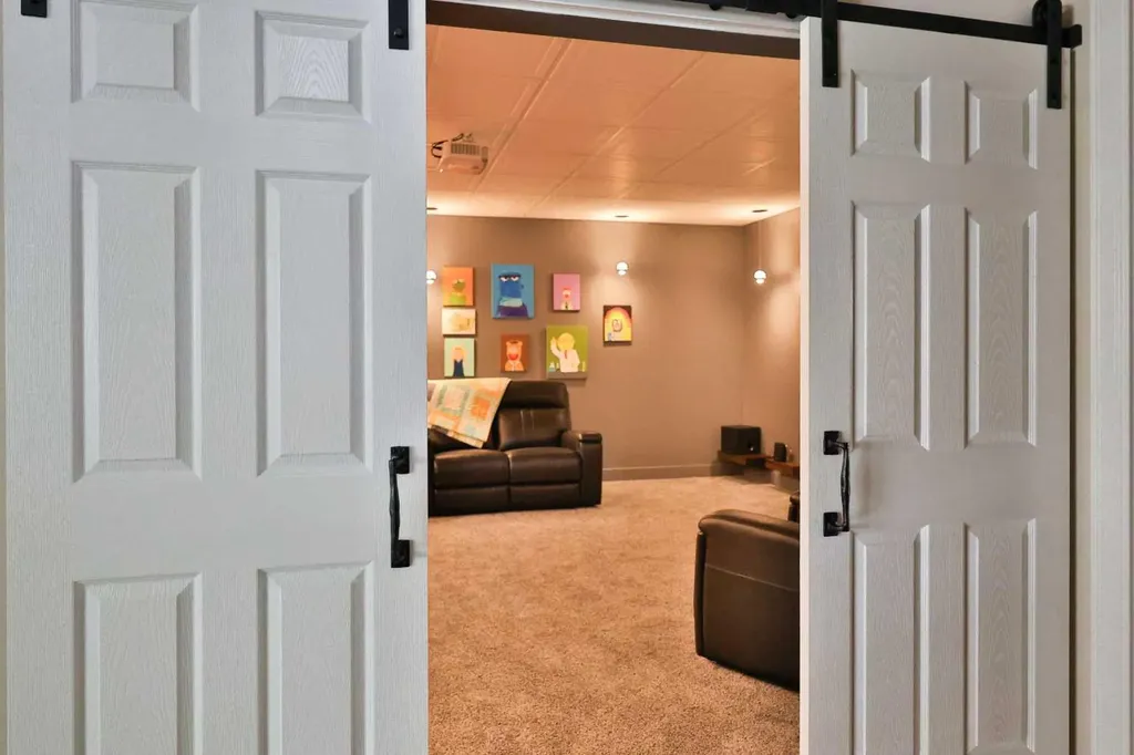 28 Cobblestone Lane Raymond AB T0K 2S0