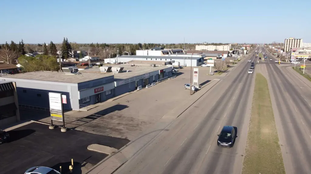 5716 44 Street Lloydminster AB T9V 0B6