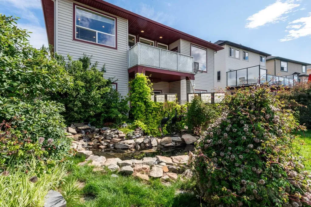 49 Arbour Crest Heights NW Calgary AB T3G 5A3