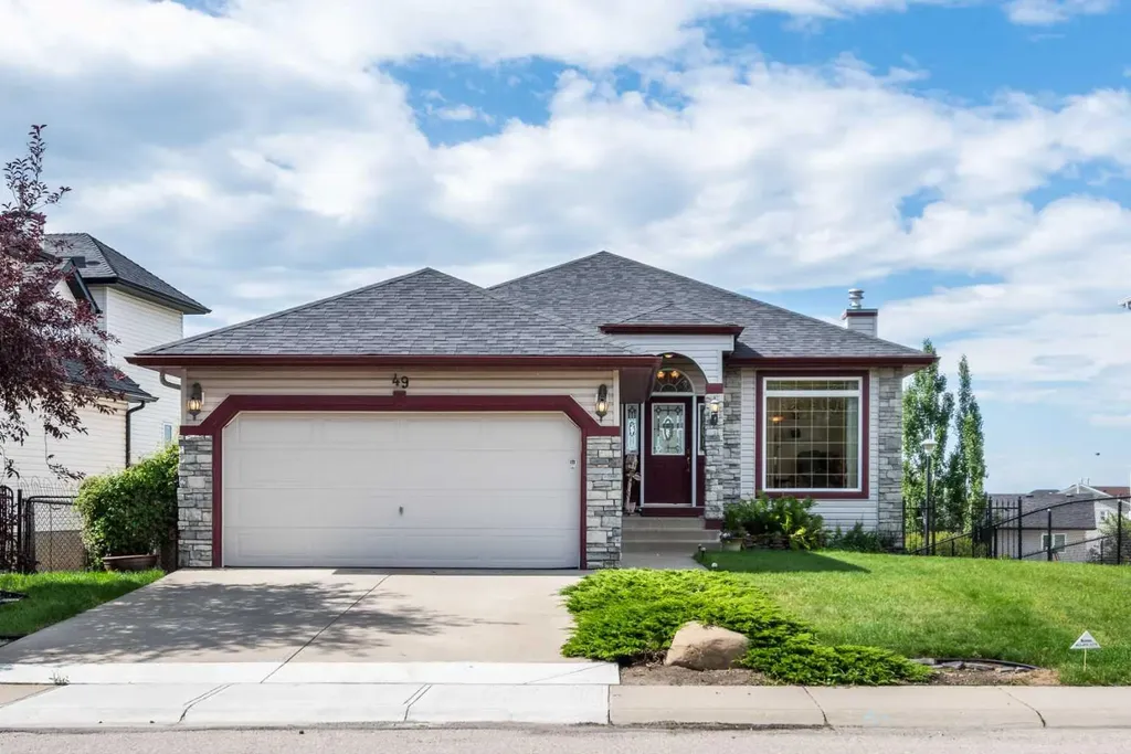 49 Arbour Crest Heights NW Calgary AB T3G 5A3