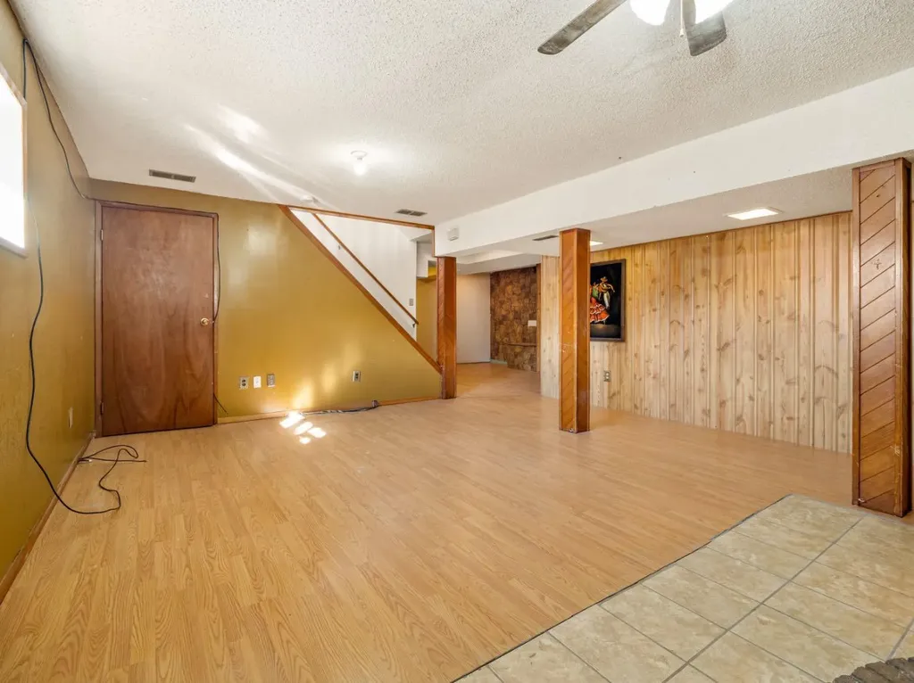 450 4 Avenue E Cardston AB T0K 0K0
