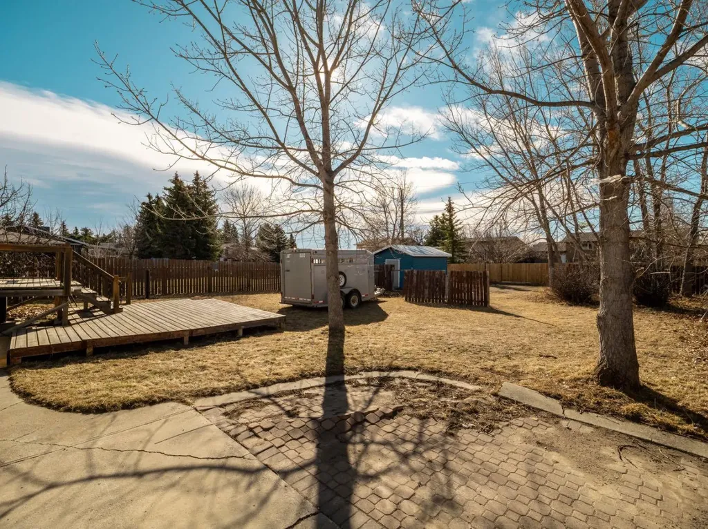 450 4 Avenue E Cardston AB T0K 0K0