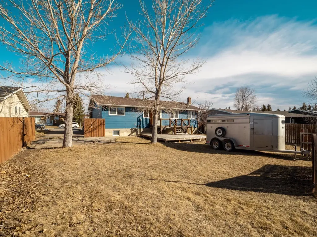 450 4 Avenue E Cardston AB T0K 0K0