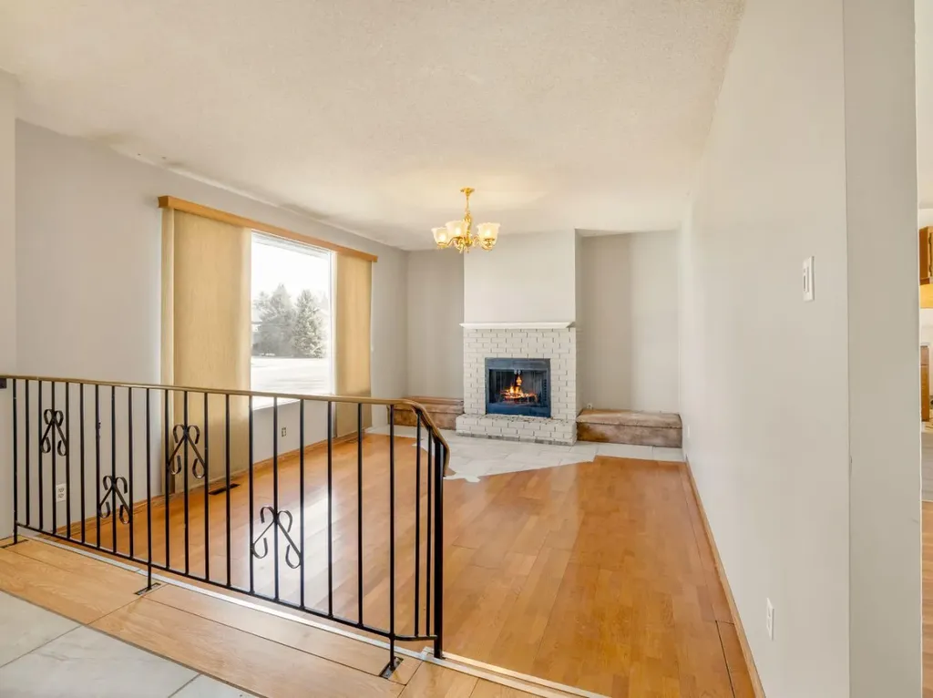 450 4 Avenue E Cardston AB T0K 0K0