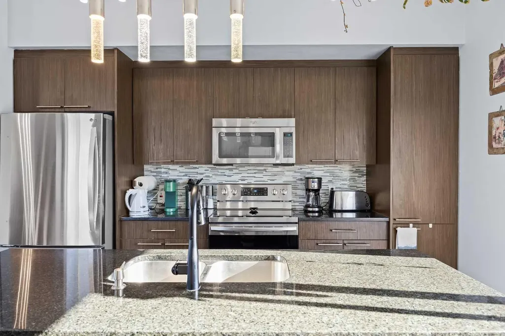 319 Taralake Way NE Calgary AB T3J 0J4