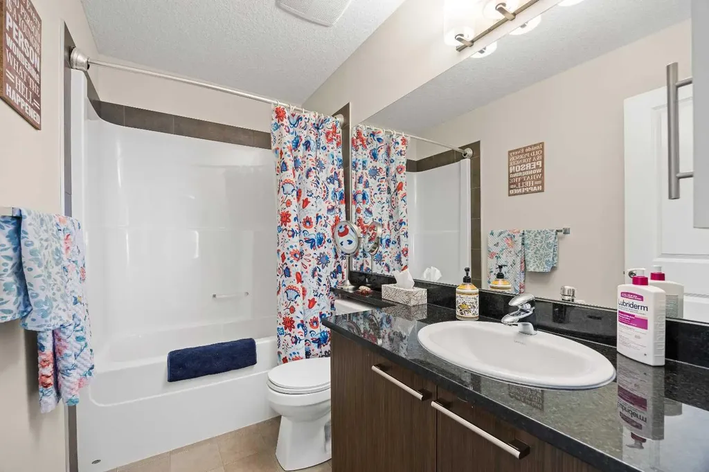 319 Taralake Way NE Calgary AB T3J 0J4