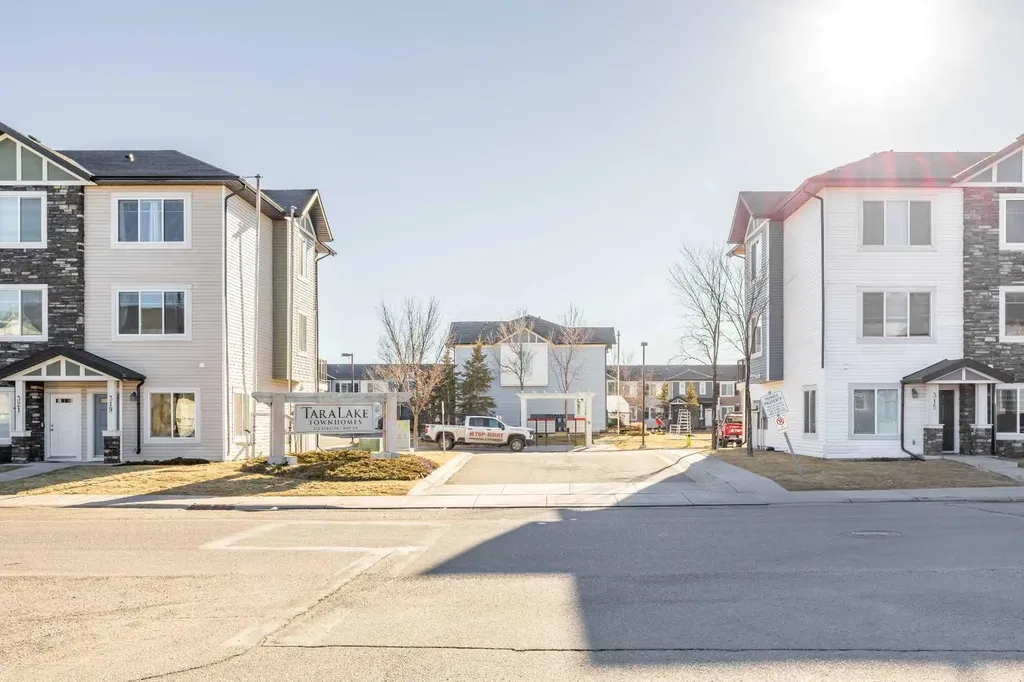 319 Taralake Way NE Calgary AB T3J 0J4