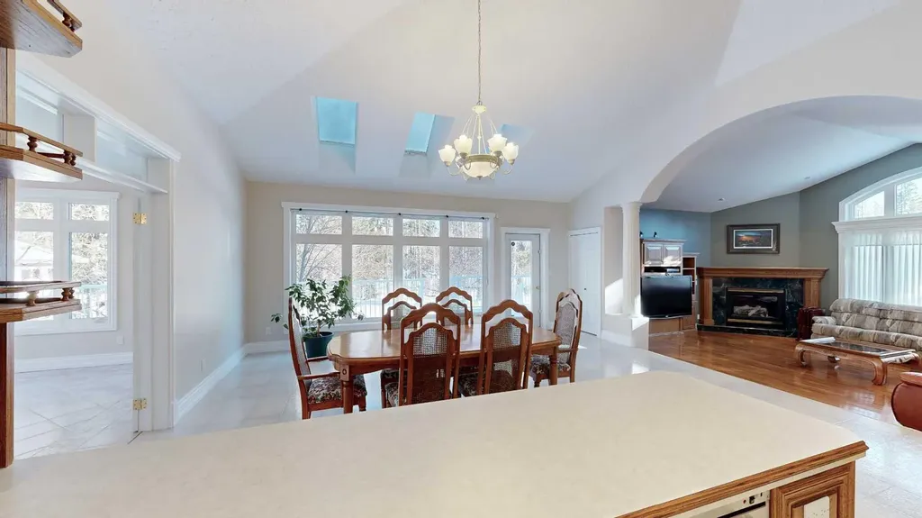 30 Ravine Drive Whitecourt AB T7S 1H5
