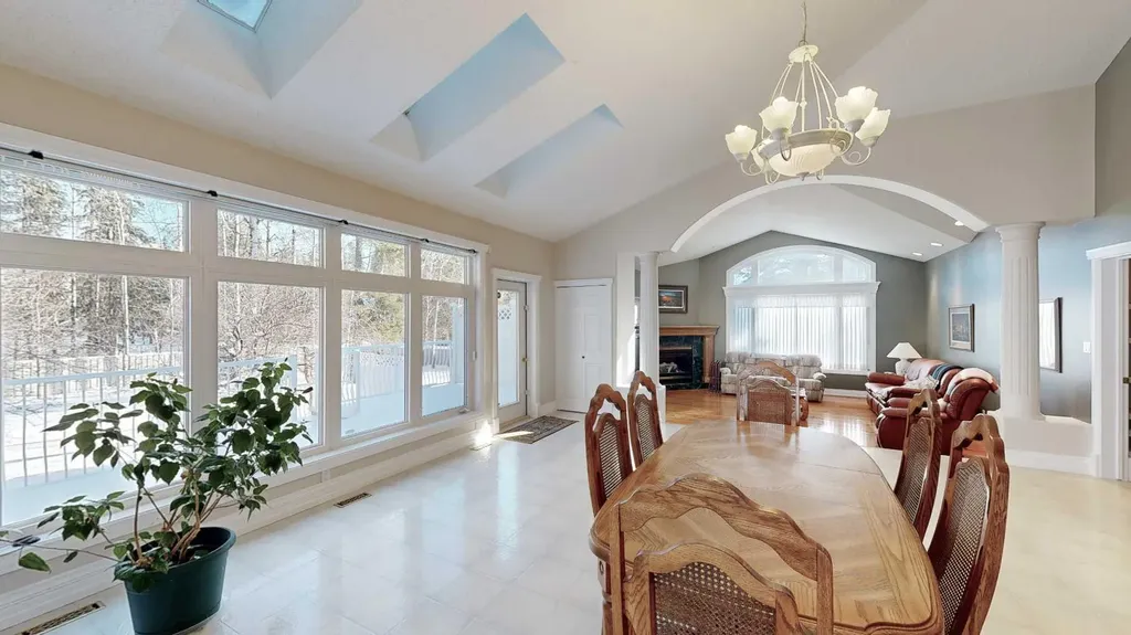 30 Ravine Drive Whitecourt AB T7S 1H5