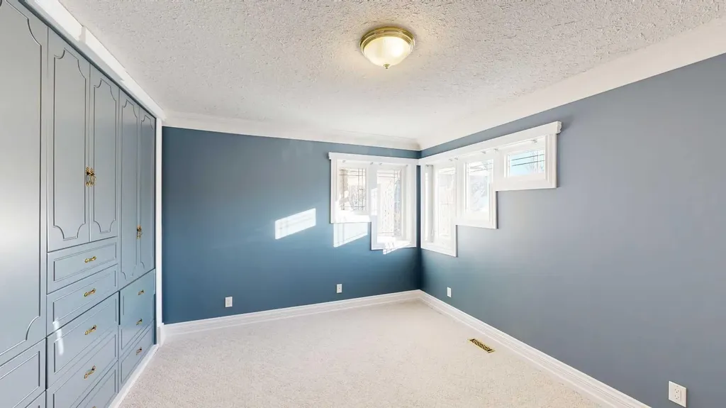 30 Ravine Drive Whitecourt AB T7S 1H5