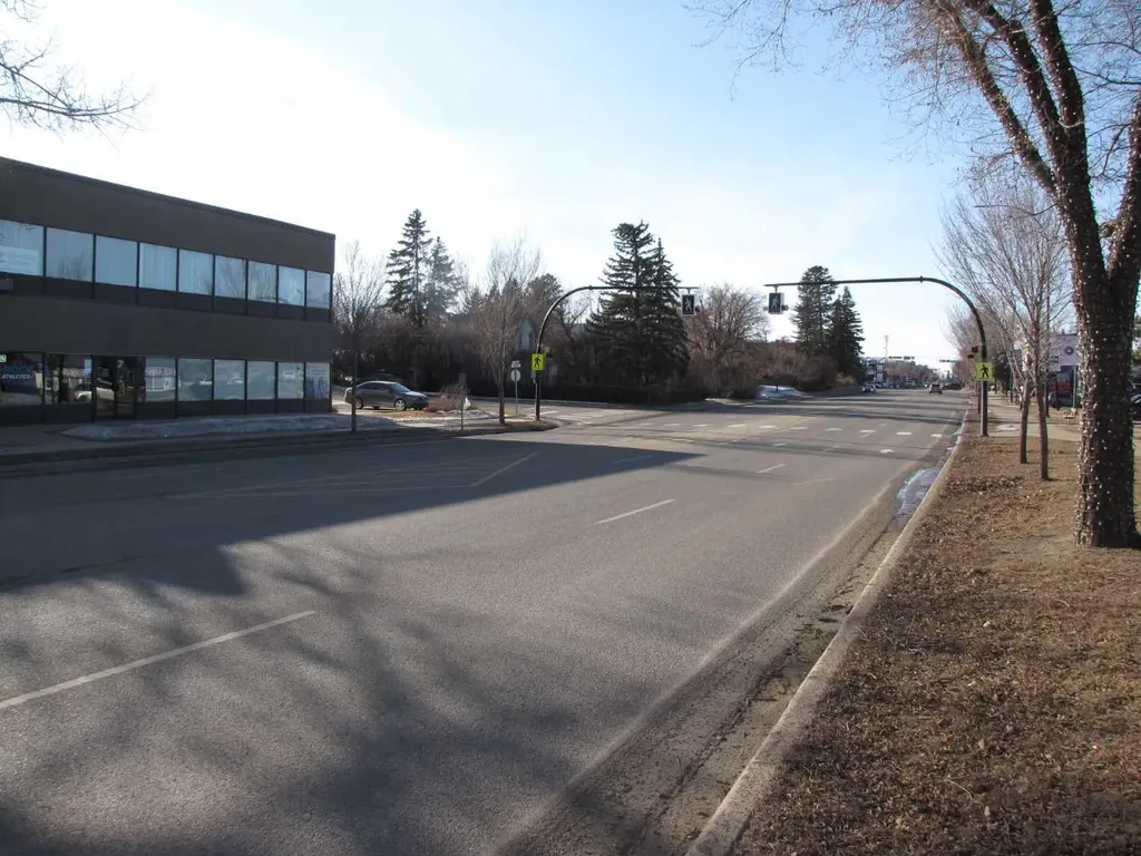 4924 48 Avenue Innisfail AB T4G 1N7