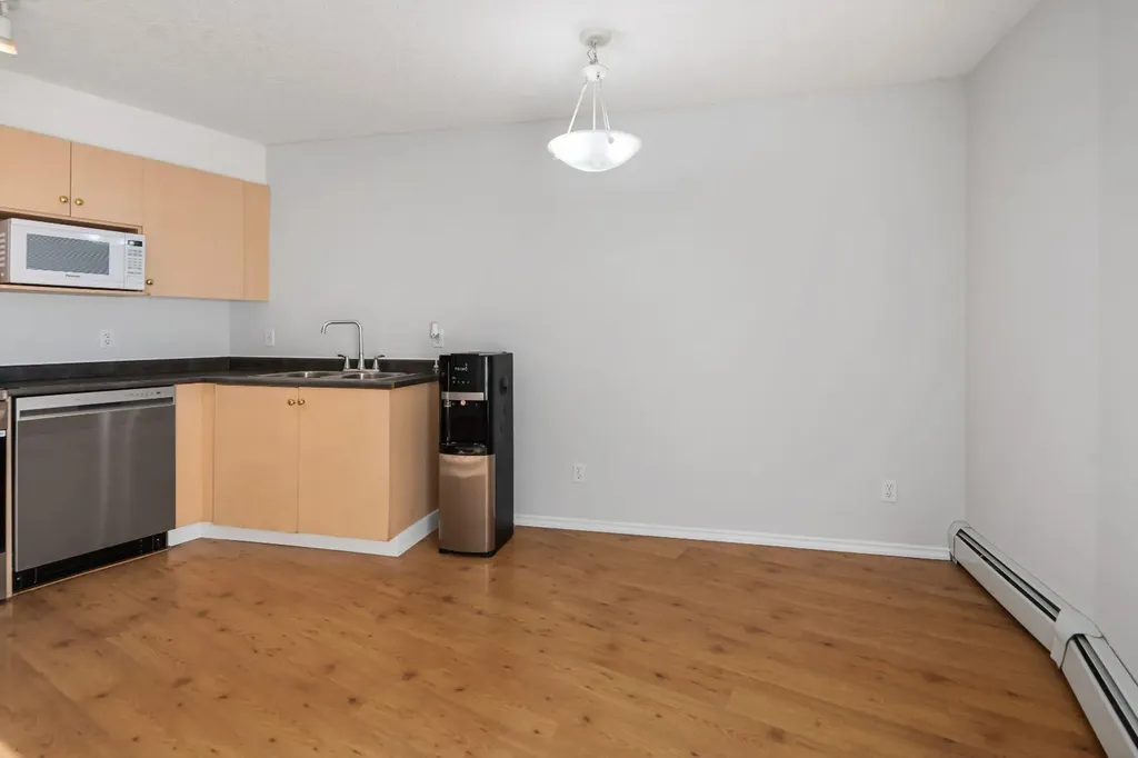 1620 70 Street SE Calgary AB T2A 7Z2