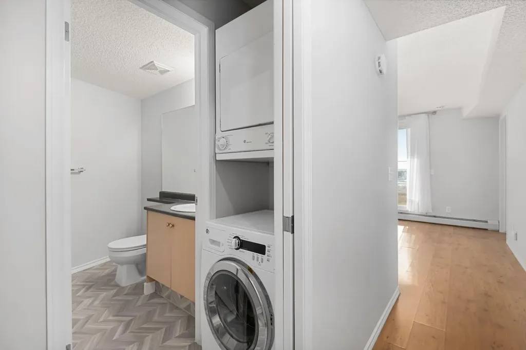1620 70 Street SE Calgary AB T2A 7Z2