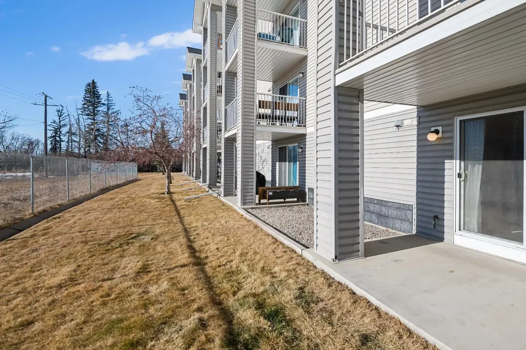 1620 70 Street SE Calgary AB T2A 7Z2