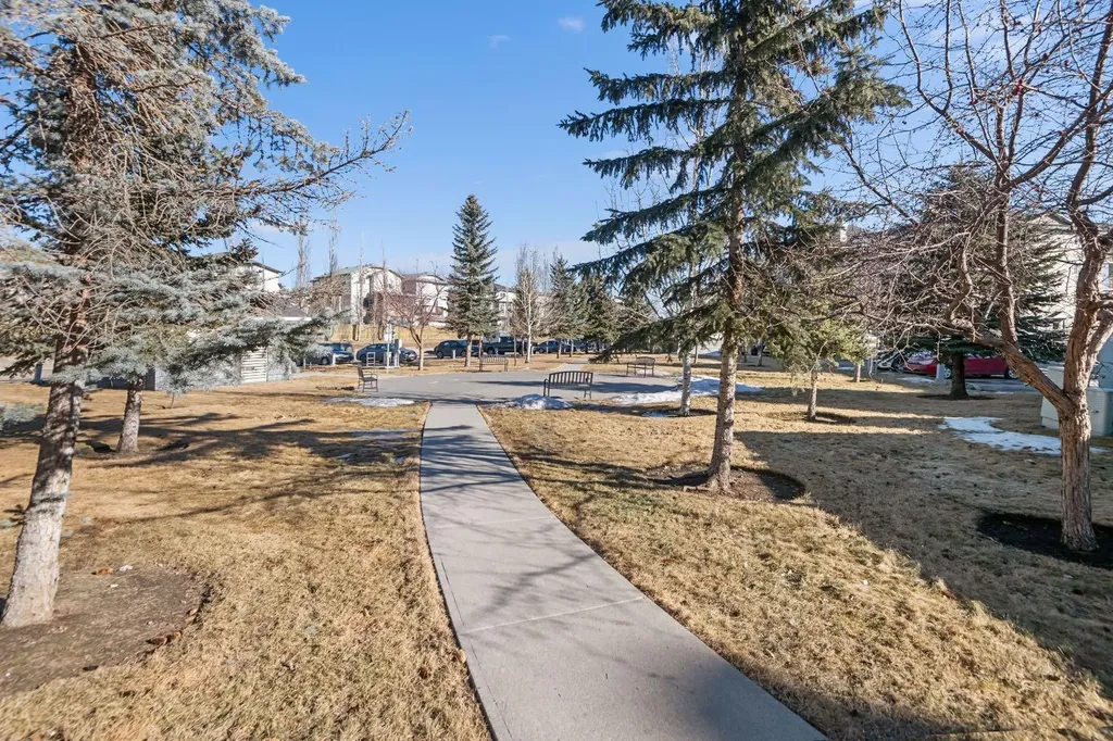 1620 70 Street SE Calgary AB T2A 7Z2