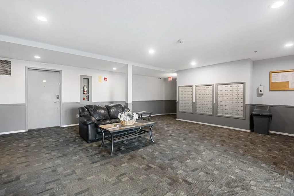 1620 70 Street SE Calgary AB T2A 7Z2