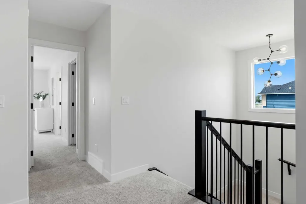 581 Clearwater Heath Chestermere AB T1X 3A5