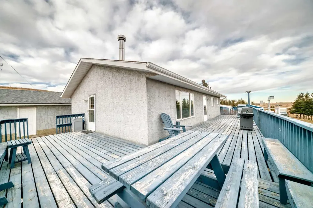293016 Township Road 264 Rural Rocky View County AB T4A 0N3