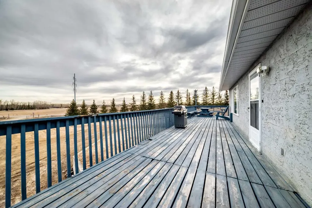 293016 Township Road 264 Rural Rocky View County AB T4A 0N3