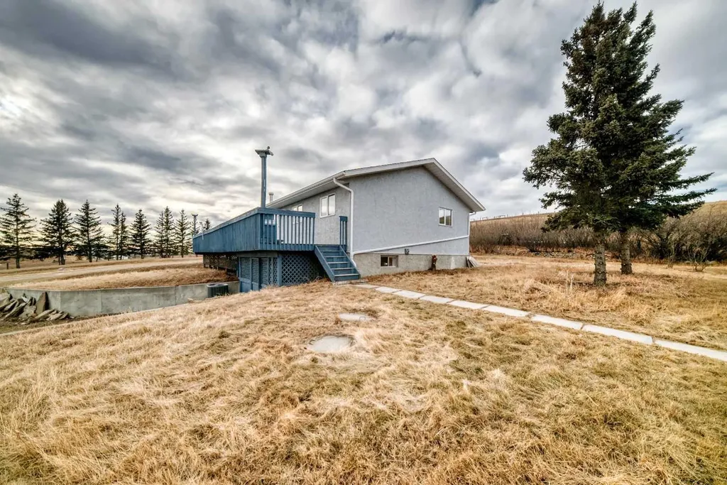 293016 Township Road 264 Rural Rocky View County AB T4A 0N3