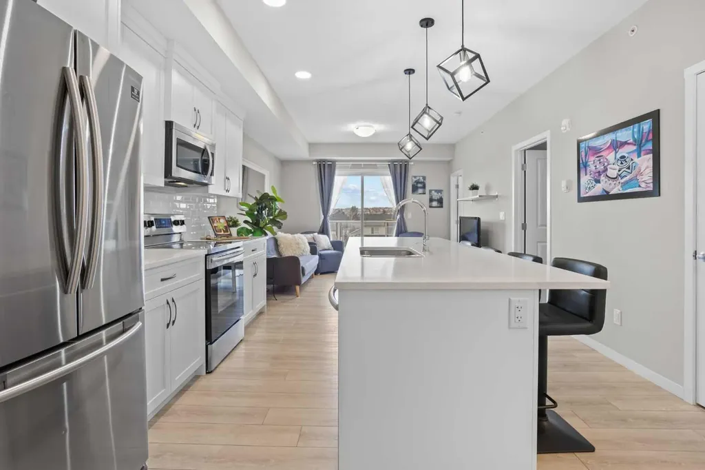 370 Harvest Hills Common NE Calgary AB T3K 2M8