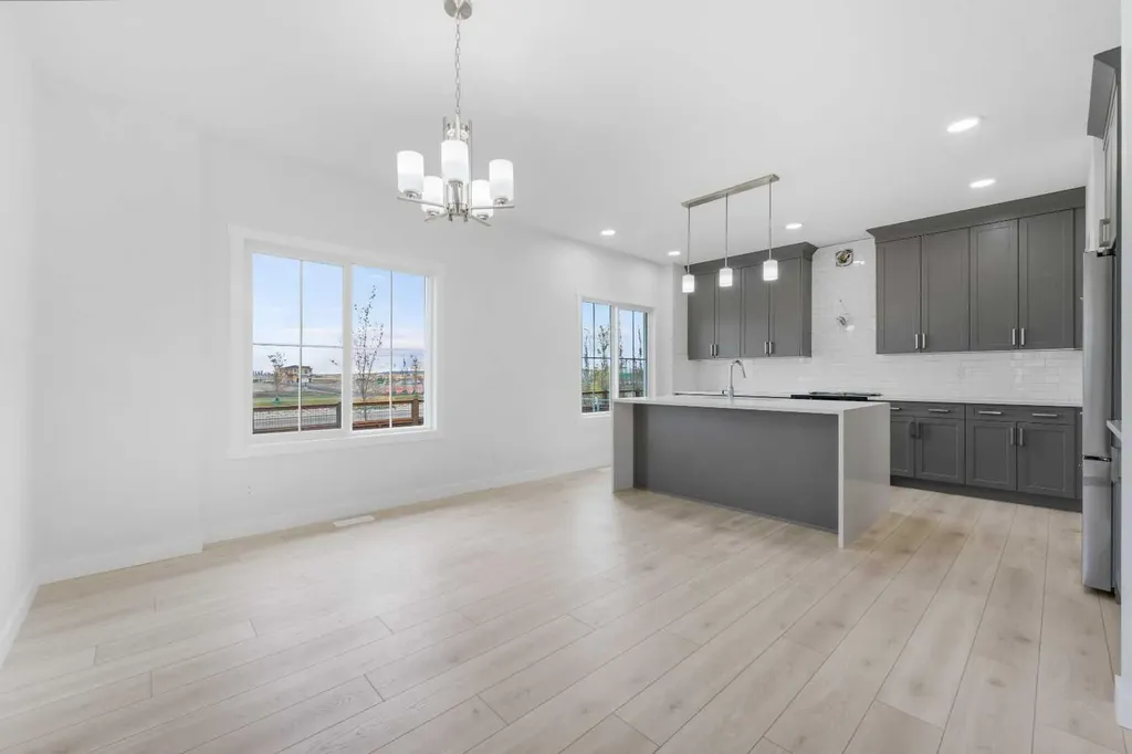142 Sunstone Way Balzac AB T4B 5T5