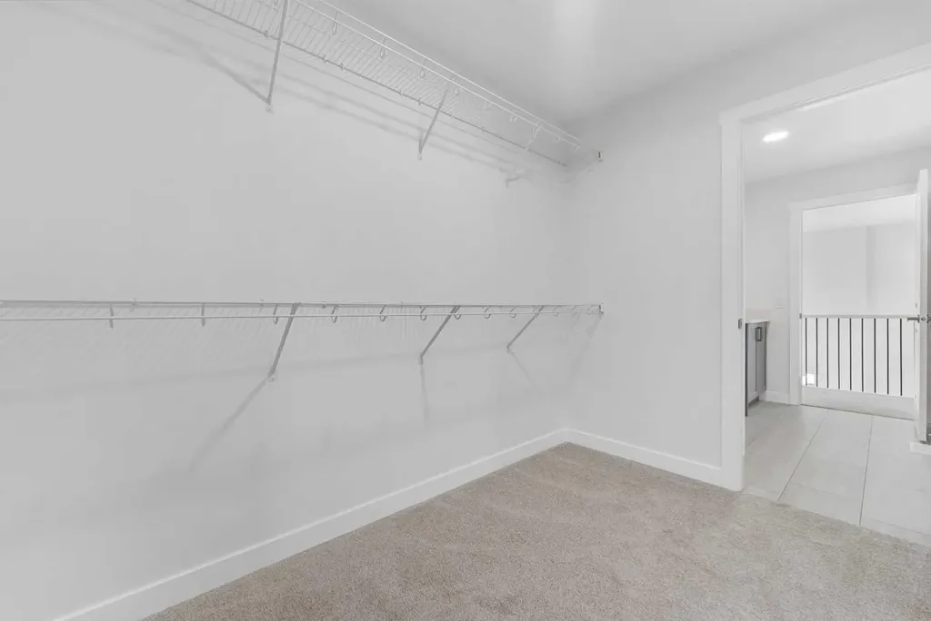 142 Sunstone Way Balzac AB T4B 5T5