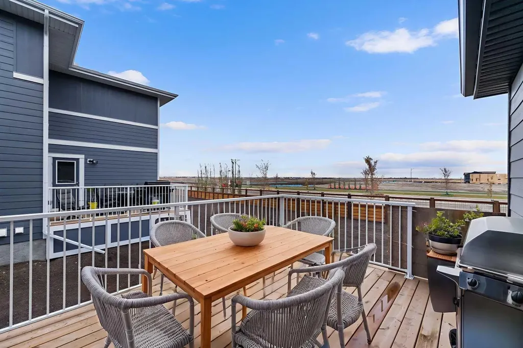 142 Sunstone Way Balzac AB T4B 5T5