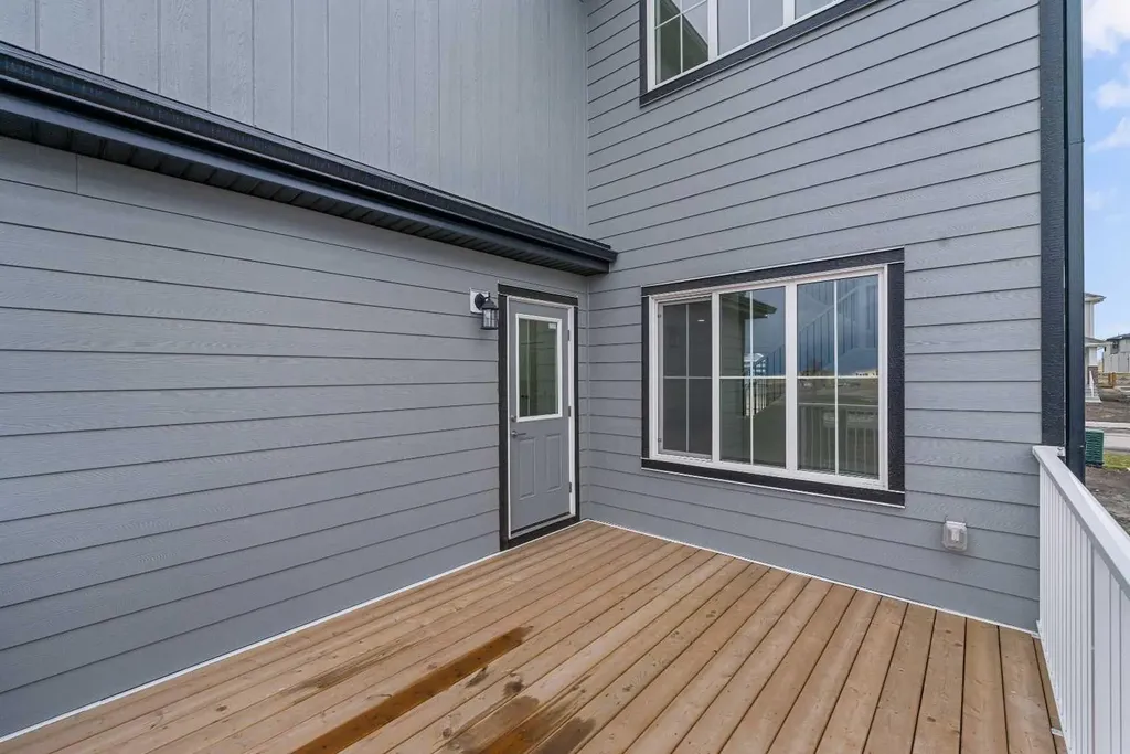 142 Sunstone Way Balzac AB T4B 5T5