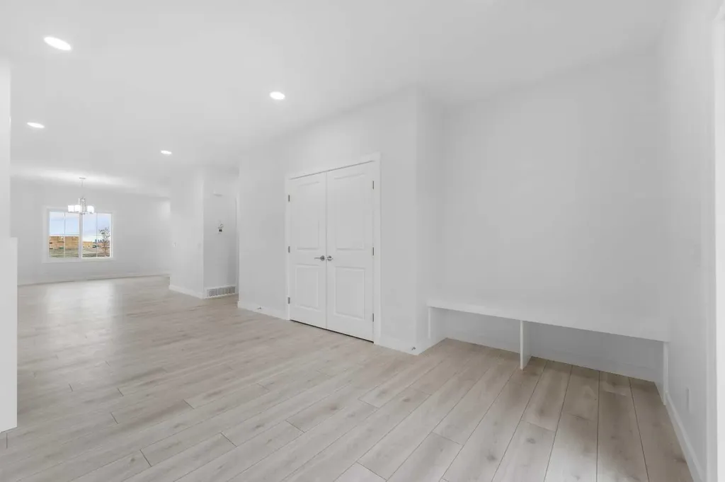 142 Sunstone Way Balzac AB T4B 5T5