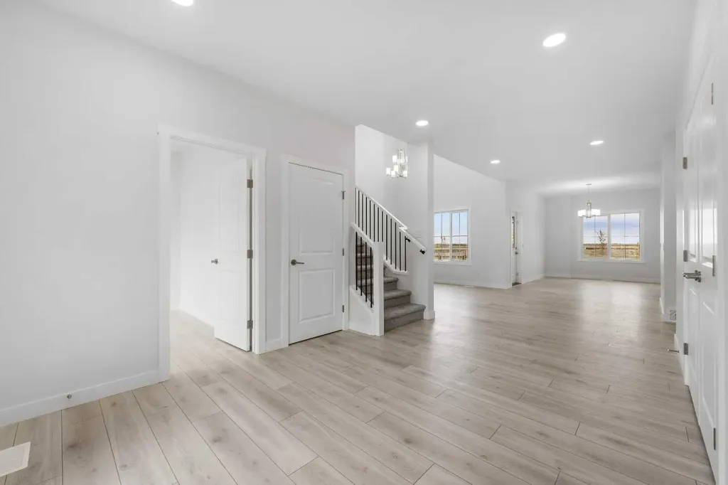142 Sunstone Way Balzac AB T4B 5T5