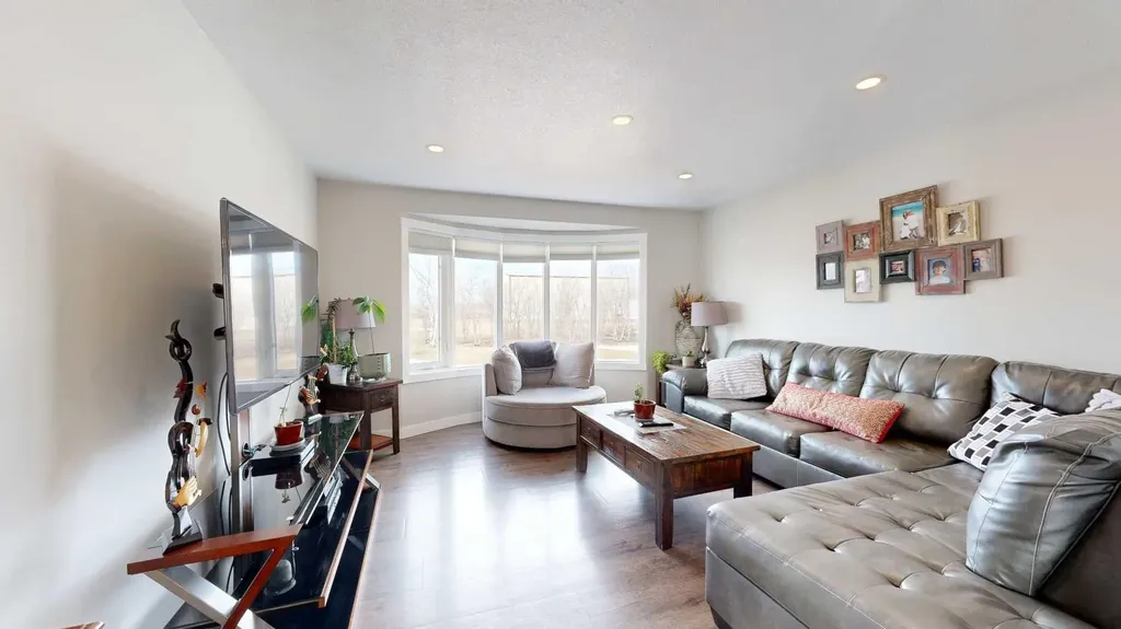64033 Township Road 720 Grande Prairie AB T8X 4K4