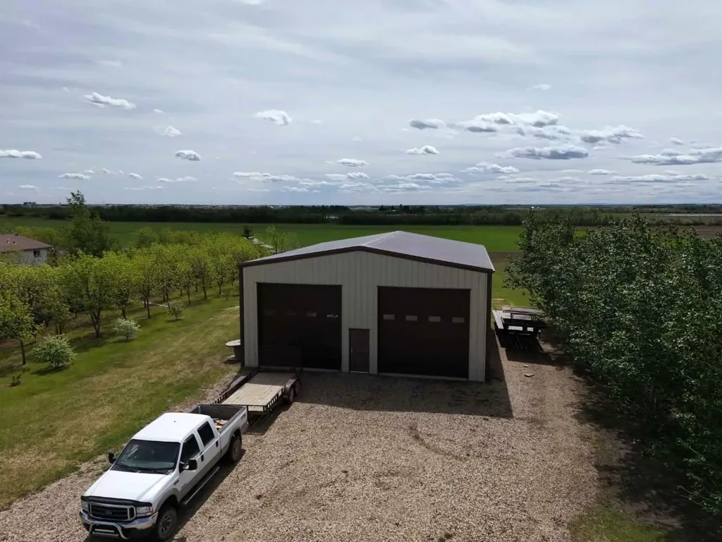 64033 Township Road 720 Grande Prairie AB T8X 4K4
