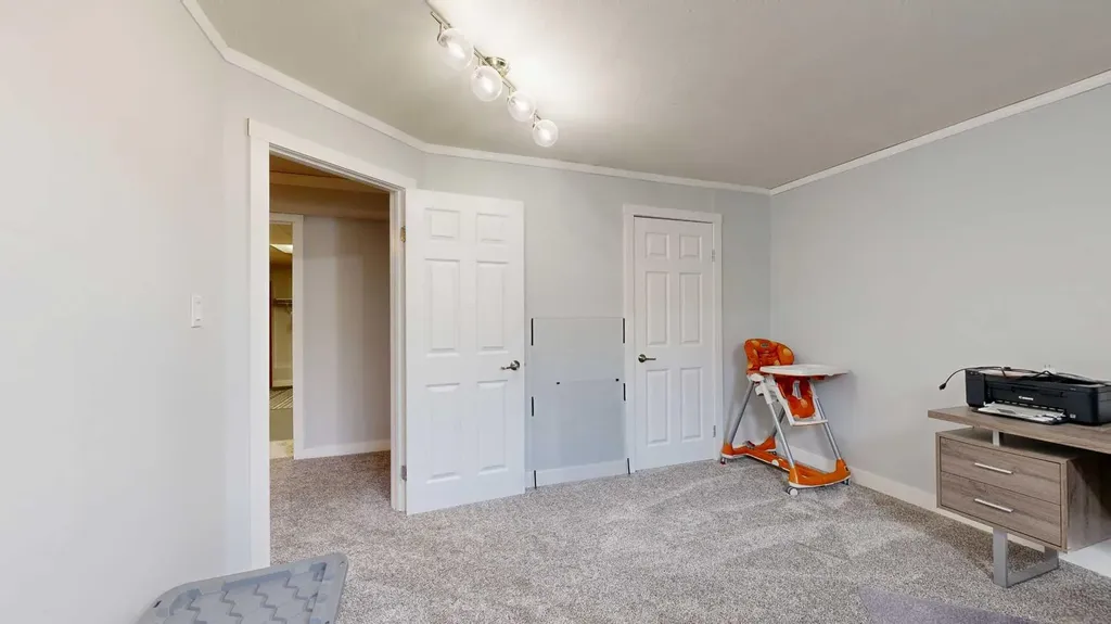 64033 Township Road 720 Grande Prairie AB T8X 4K4