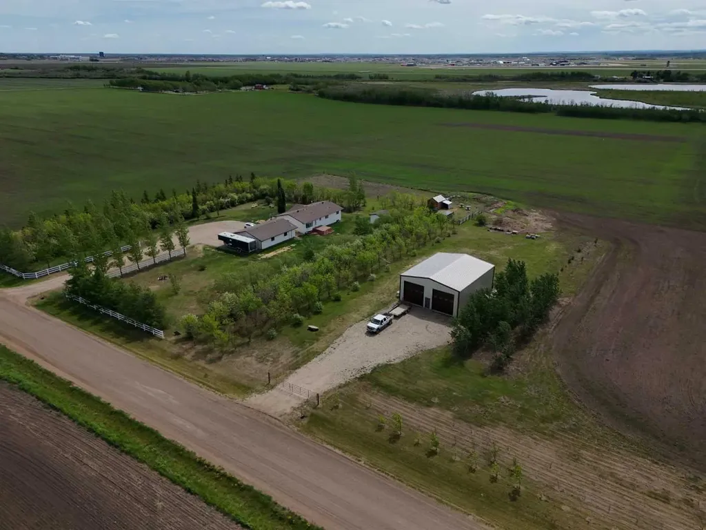 64033 Township Road 720 Grande Prairie AB T8X 4K4