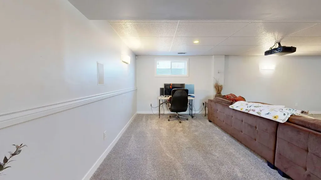 64033 Township Road 720 Grande Prairie AB T8X 4K4