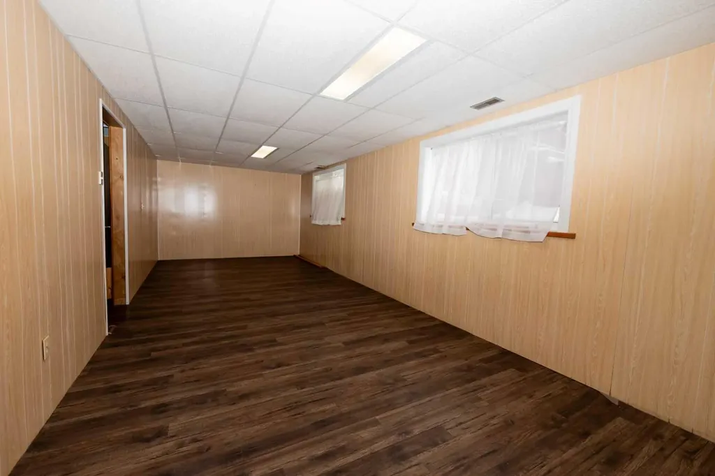 1509 10a Street Wainwright AB T9W1J9