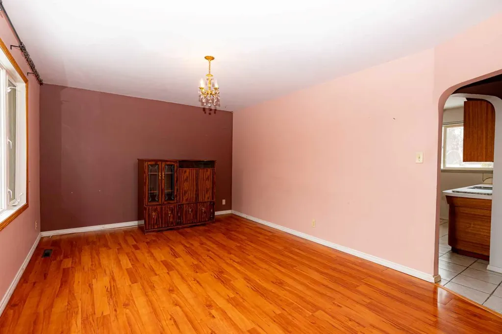 1509 10a Street Wainwright AB T9W1J9
