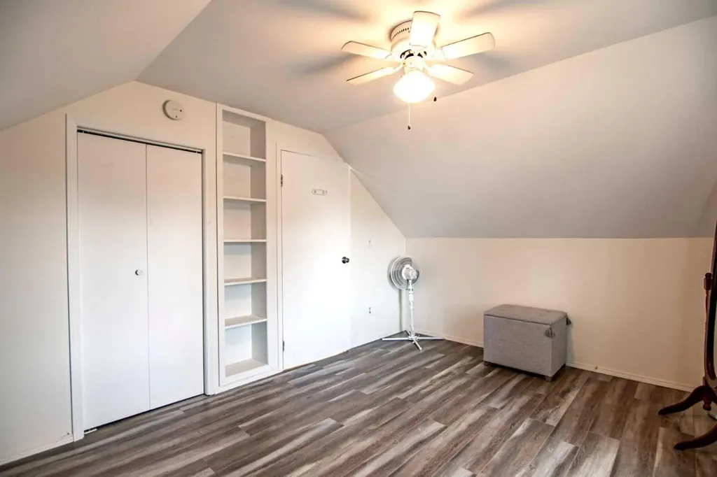 5120 53 Avenue Ponoka AB T4J 1H1