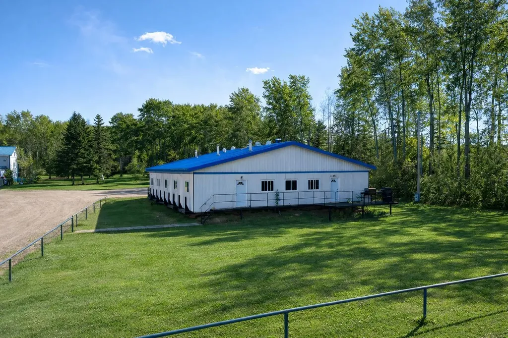 295 Wellsite Drive Red Earth Creek AB t0g 1x0
