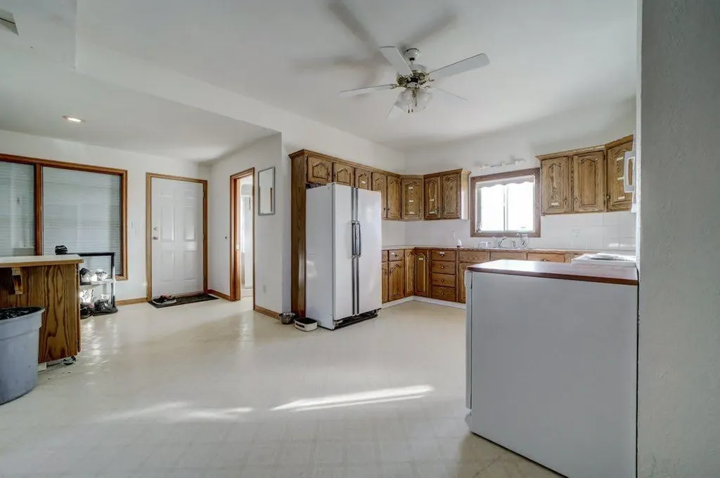 6115 Rge Road 30-2 Rural Pincher Creek No. 9 M.d. Of AB T0K 1W0