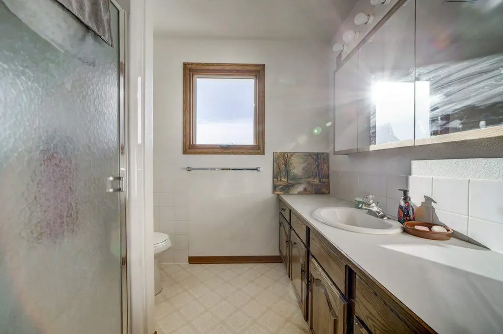 6115 Rge Road 30-2 Rural Pincher Creek No. 9 M.d. Of AB T0K 1W0