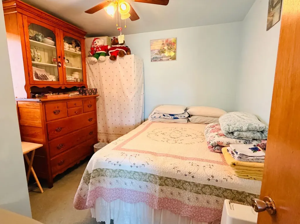 421 Retzke Street Enchant AB T0K 0V0