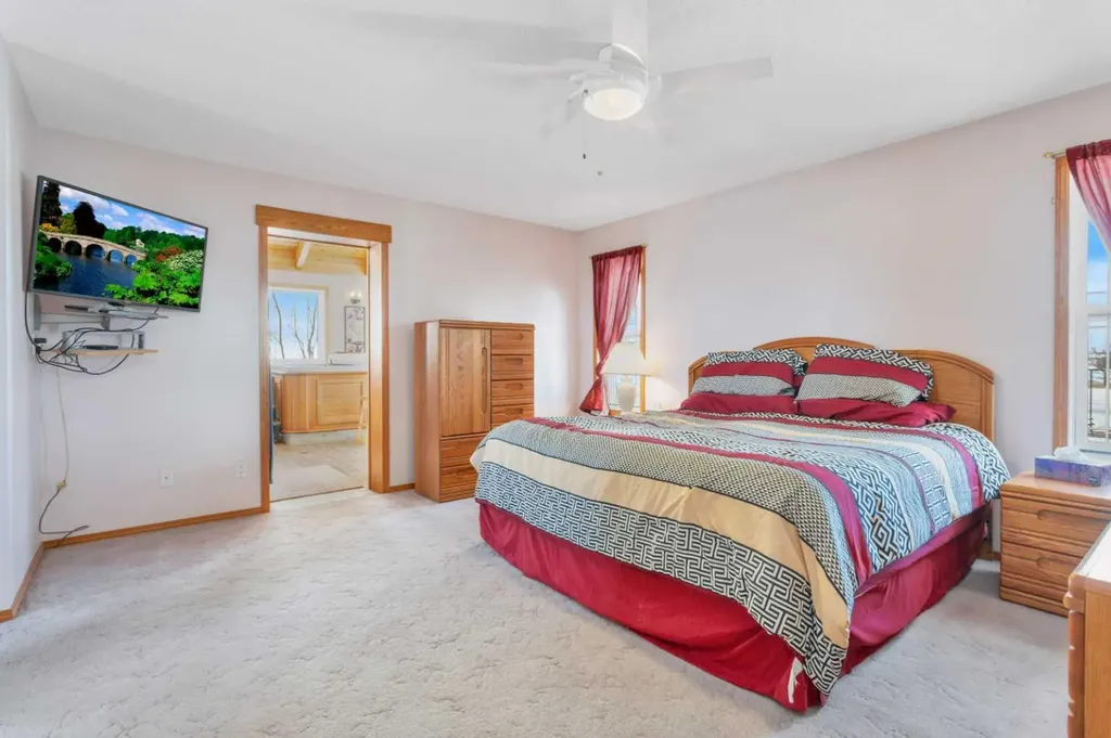 27556 Township Road 372 Rural Red Deer County AB T4G 0M5