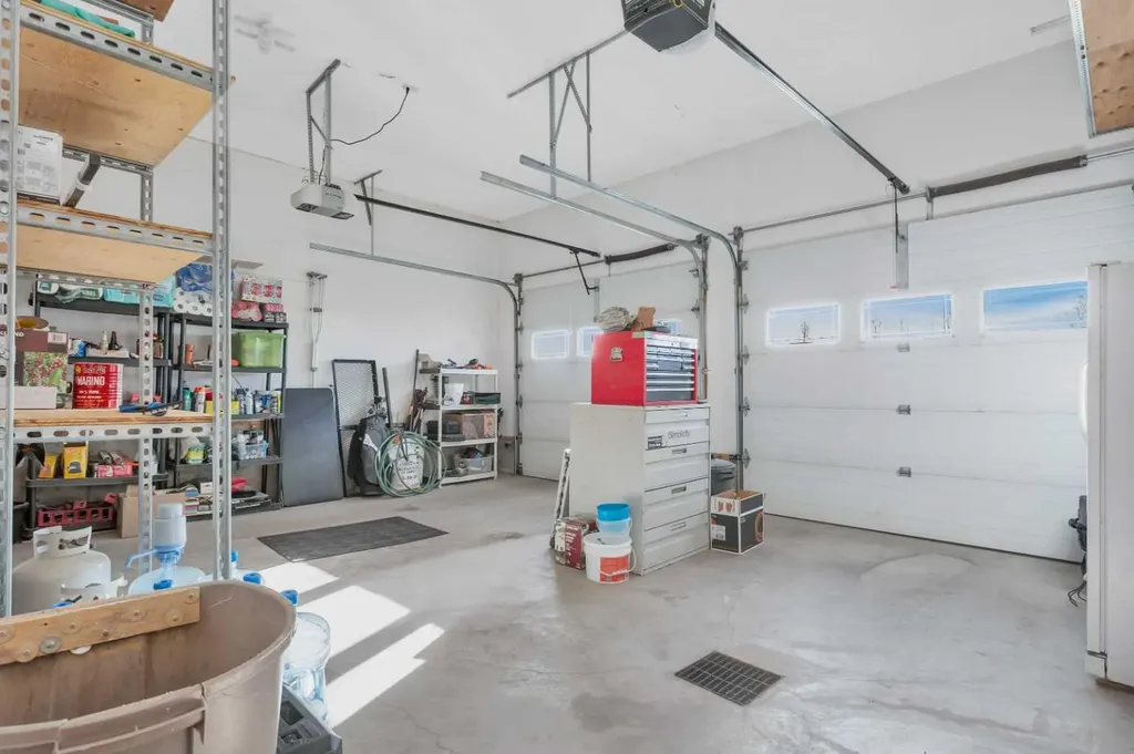 27556 Township Road 372 Rural Red Deer County AB T4G 0M5