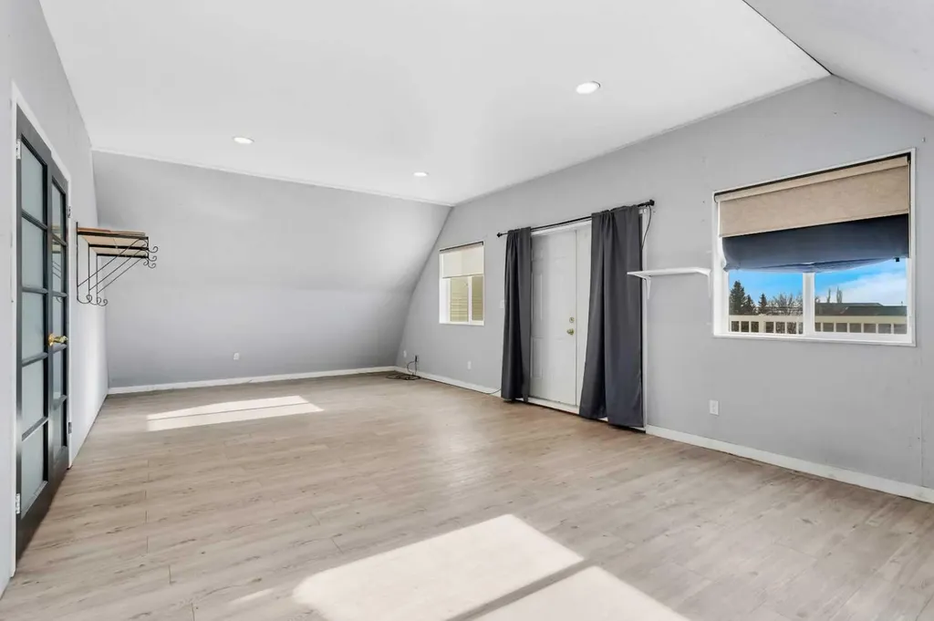 27556 Township Road 372 Rural Red Deer County AB T4G 0M5