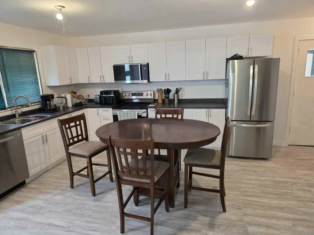114 3 Avenue Mclennan AB T0H2L0